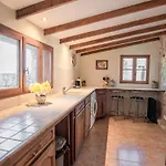 La Tour Holiday home *