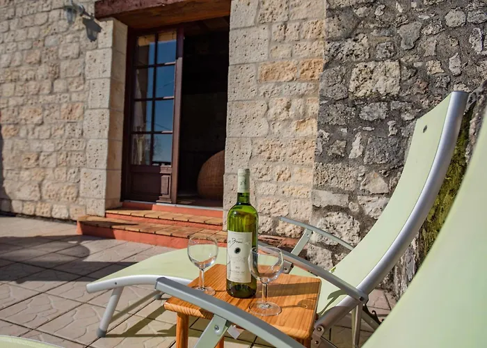 La Tour Dom wakacyjny